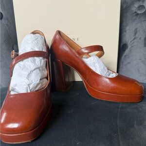 SEZANE Georgia Babies High in Camel Sz 39